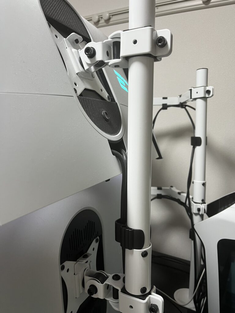 WORLDLIFTのモニター